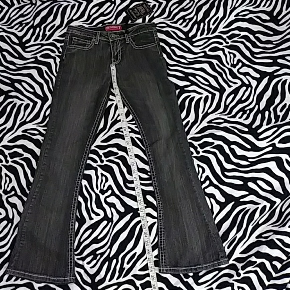 Girl's Red Rivet Jeans - Picture 4 of 6